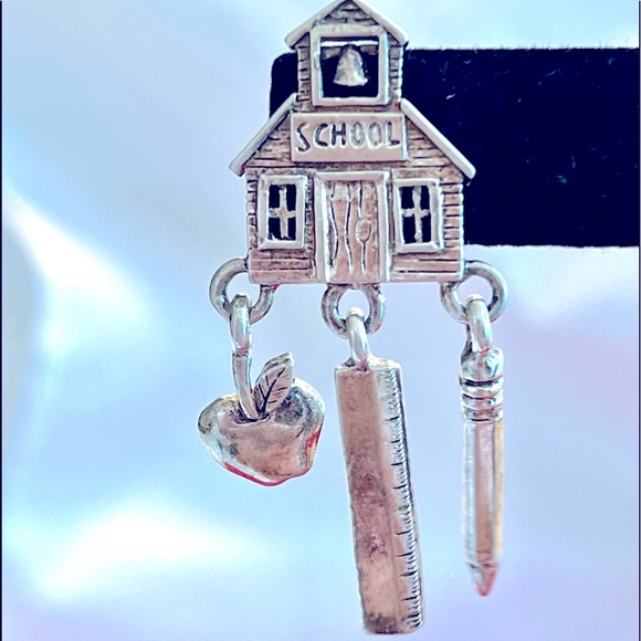 Bright Red Apple and Schoolhouse Pins Red Enamel Rhinestones Gold Silver Tones - Picture 3 of 8